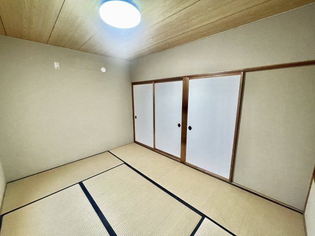 モンパレス新潟三条第6-1号館の和室|和室があれば、来客や子供用のスペースとして活躍します