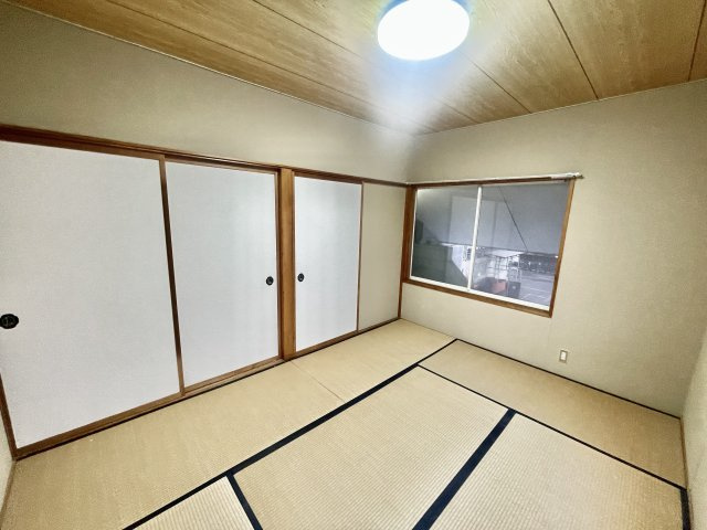 モンパレス新潟三条第6-1号館の和室|和室ならではの温かな和の空間で寛ぎの時間を過ごせます