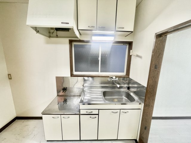 モンパレス新潟三条第6-1号館のキッチン|キッチンです