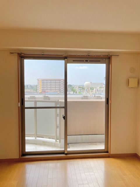 ランドマーク豊川の洋室