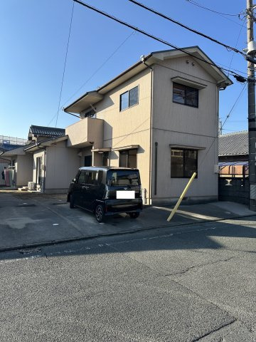 ロワジール伊奈