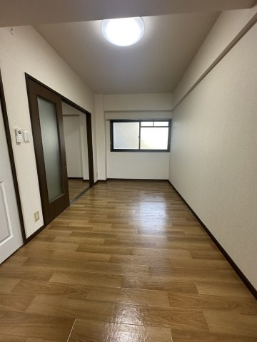 パラッツォＪ＆Ⅰ２１の居間・リビング