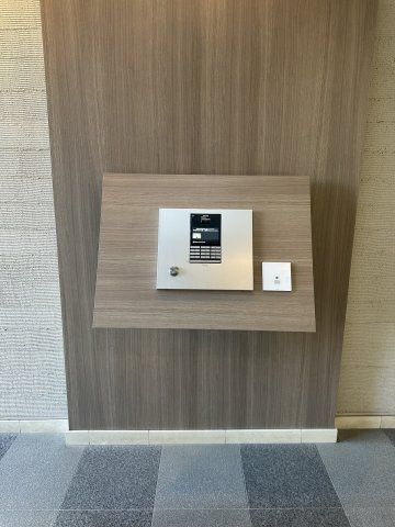 キャンファーローレルタワー豊橋　802号室のエントランス