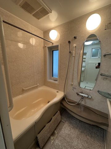 上伝馬町50番１貸家の浴室