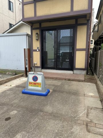 上伝馬町50番１貸家