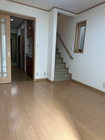 上伝馬町50番１貸家の洋室