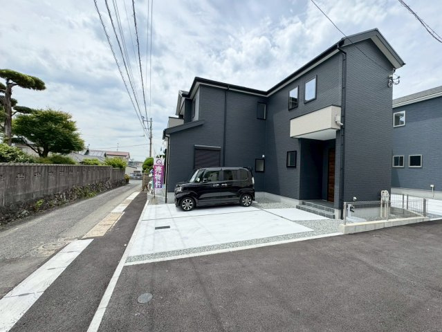 ーBloomーブルームー小倉北区寿山町2期【小倉北区　新築戸建て】の前面道路含む現地写真|ーBloomーブルームー小倉北区寿山町2期【小倉北区　新築戸建て】