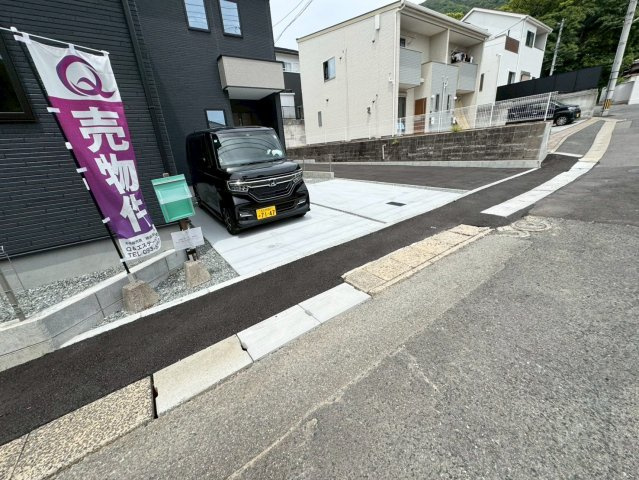 ーBloomーブルームー小倉北区寿山町2期【小倉北区　新築戸建て】の前面道路含む現地写真|ーBloomーブルームー小倉北区寿山町2期【小倉北区　新築戸建て】