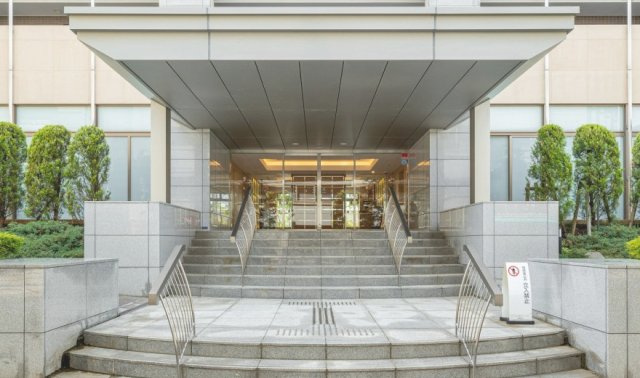 クレッセント東京ヴュータワーのエントランス