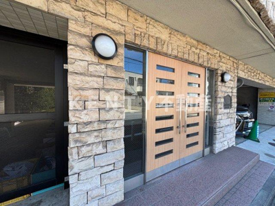 【エントランス】 | メインステージ鵜の木駅前 | 落ち着いたエントランスです