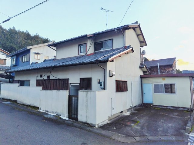 ６５４８６　岐阜市加野７丁目中古戸建ての外観