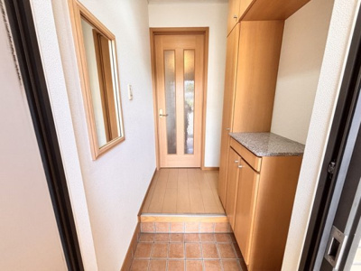 【玄関】 | パレ・ド・ボヌールA