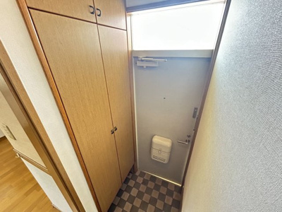 【玄関】 | 三池コーポ | 玄関収納があり、玄関がスッキリします。
