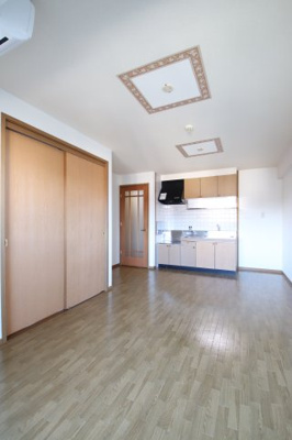 【居間・リビング】 | ラルジュウエスト