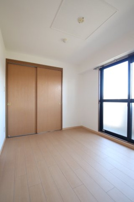 【洋室】 | ラルジュウエスト