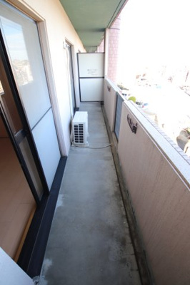 【バルコニー】 | ラルジュウエスト