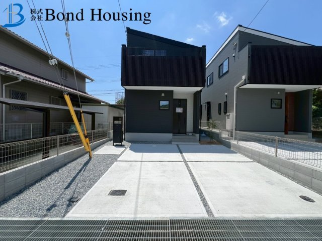 並列２台駐車・西神中央駅徒歩２５分・狩場台　全２棟　２号地の駐車場