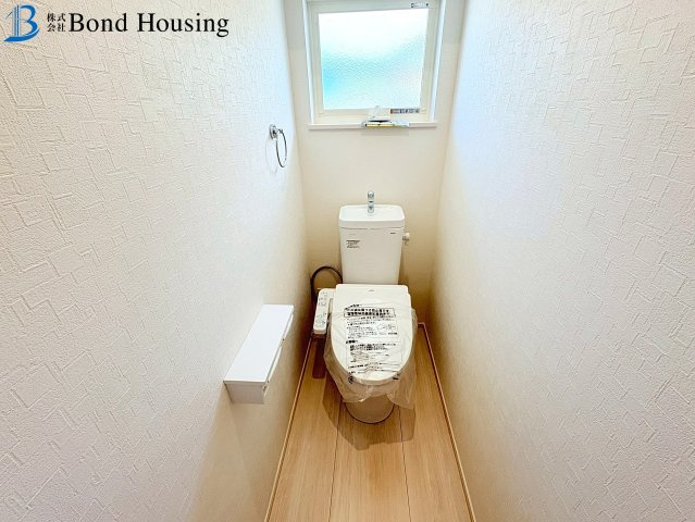 並列２台駐車・西神中央駅徒歩２５分・狩場台　全２棟　２号地のトイレ