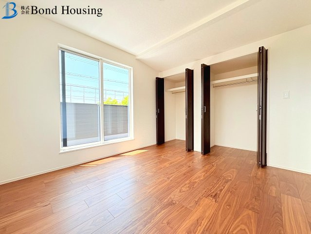 並列２台駐車・西神中央駅徒歩２５分・狩場台　全２棟　２号地の洋室