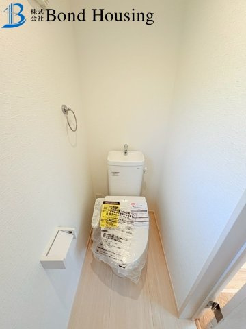 閑静な住宅地・西神中央駅徒歩２５分・狩場台　全２棟　１号地のトイレ