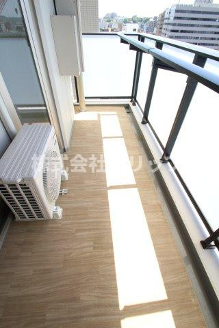 ＷＯＲＶＥ横浜伊勢佐木町のバルコニー