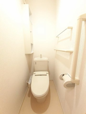 【トイレ】 | メゾンＳａｋａｋｉ | ゆったりとした空間のトイレです