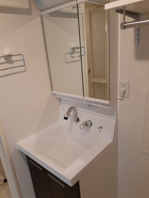 【洗面所】 | カーサファミリア | 洗面所