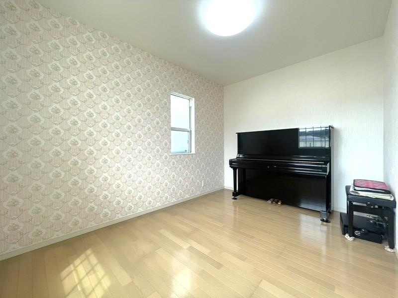 高知市瀬戸南町1丁目　中古戸建ての洋室|１F:6洋室