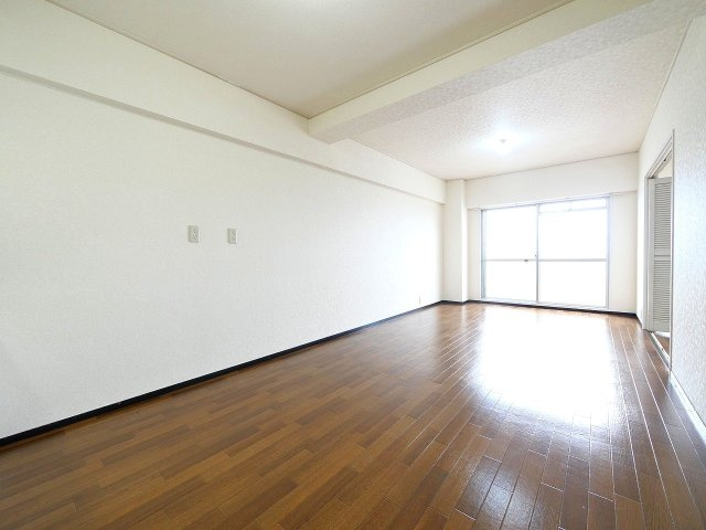 奈良パークハイツの居間・リビング|リビングです