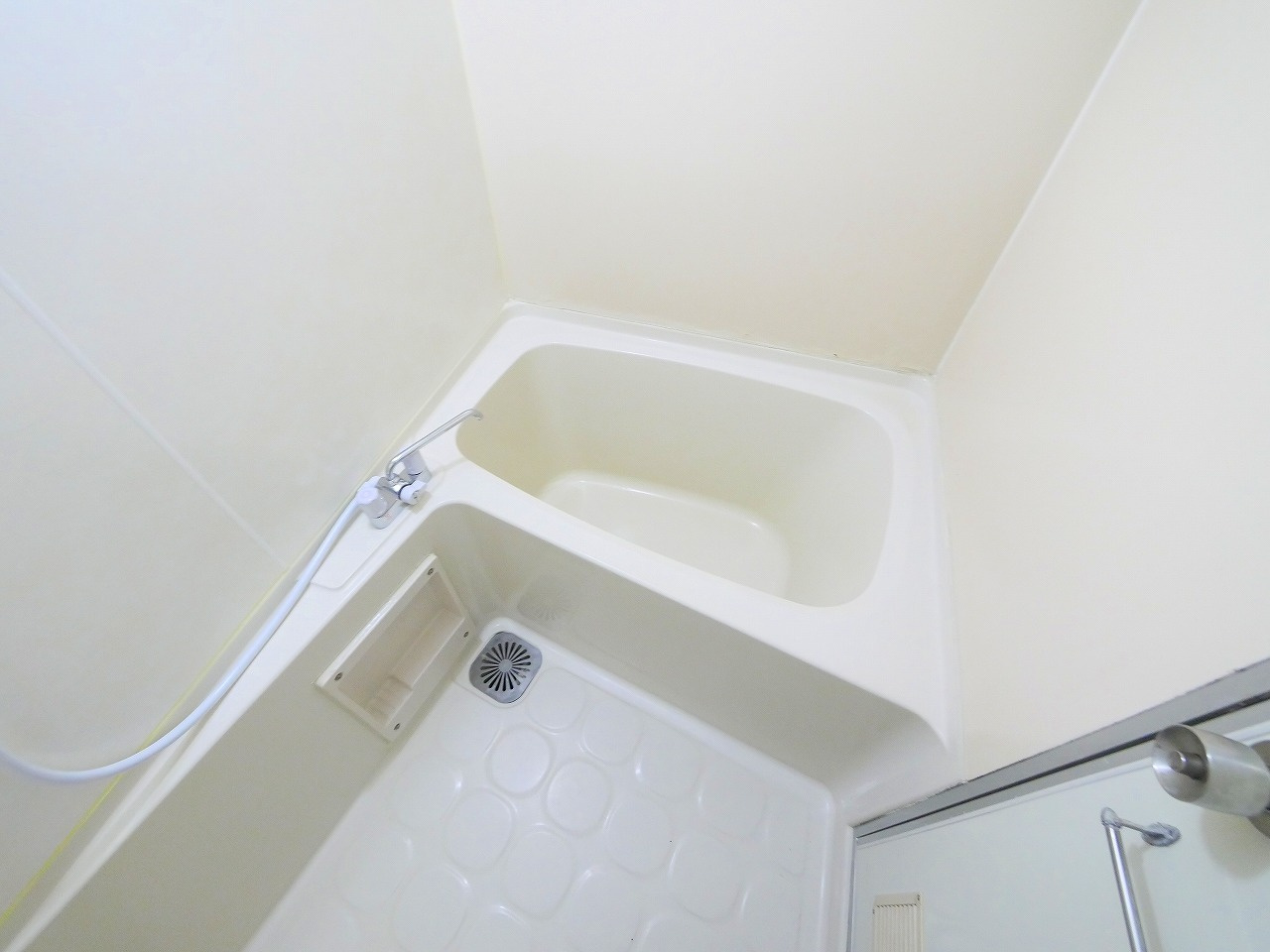 奈良パークハイツの浴室|ゆったり過ごせるお風呂です