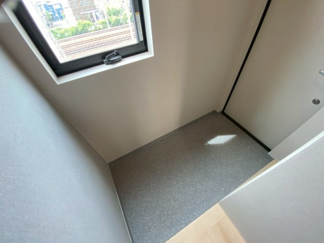 神戸甲南山手アパートメントの玄関