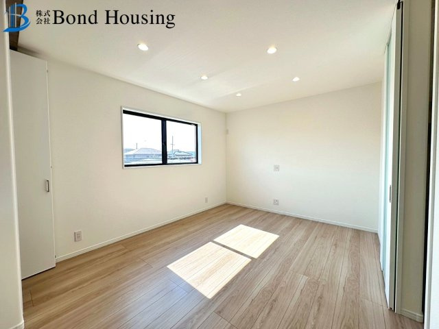 山電　林崎松江海岸駅 徒歩10分　明石市林３丁目　新築戸建の洋室