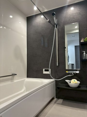 PEAKS山の田中央の浴室