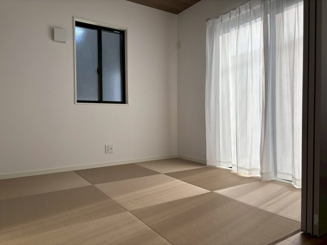 PEAKS山の田中央の和室