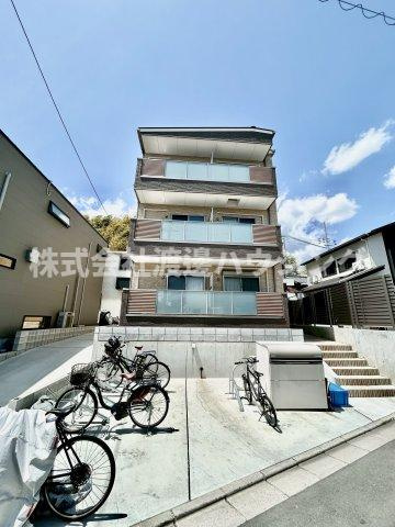 ラウレアコート吹田原町の外観