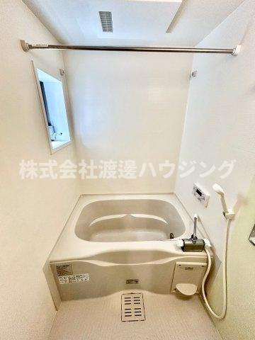 ラウレアコート吹田原町の浴室