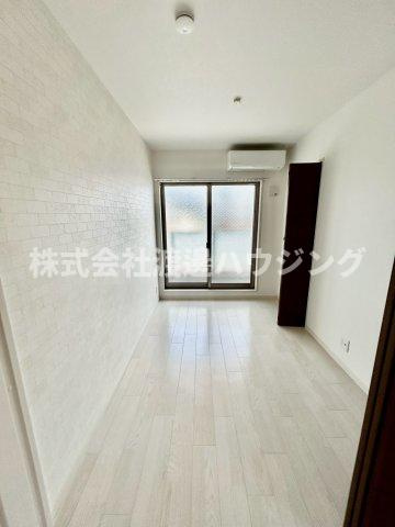 ラウレアコート吹田原町の寝室