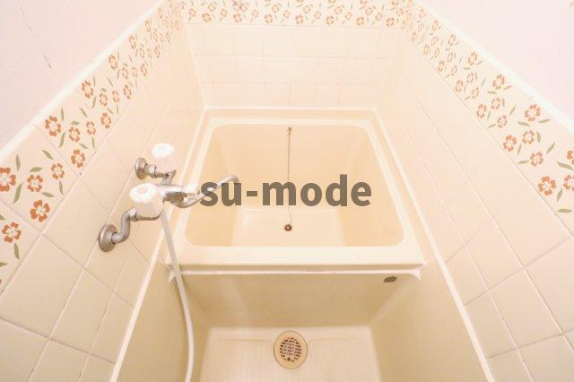 水尾グリーンハイツC棟の浴室