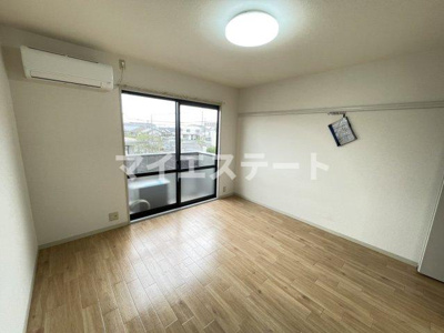 【寝室】 | メゾン北町 | 別部屋写真