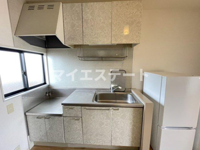 【キッチン】 | メゾン北町 | 別部屋写真