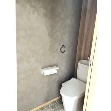 熊本市中央区黒髪２丁目のテラスのトイレ