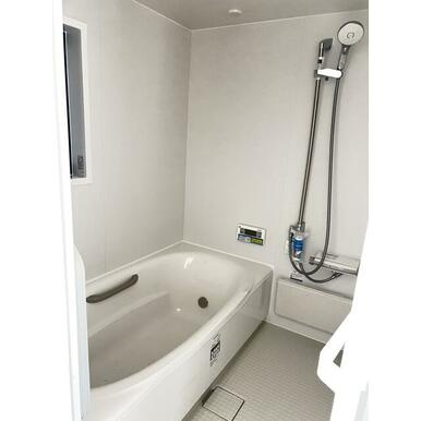 熊本市中央区黒髪２丁目のテラスの浴室