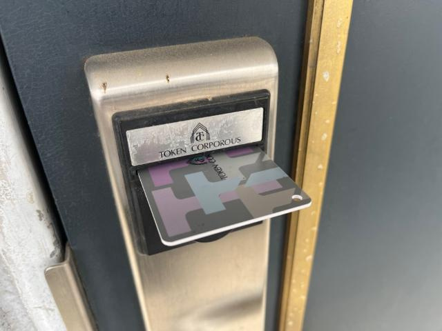 クオリティハイツの玄関|カードキー