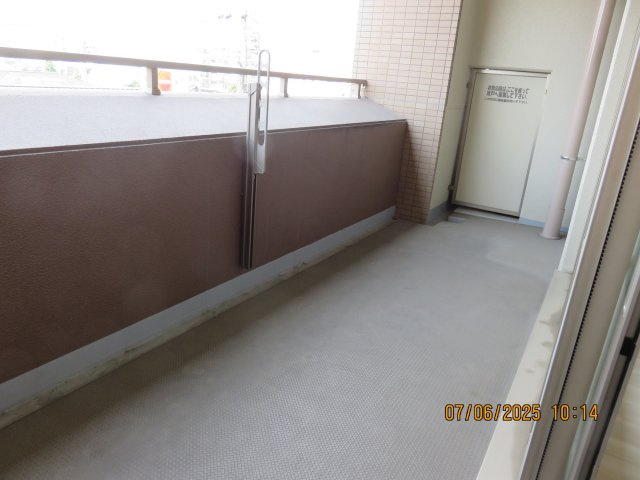 【バルコニー】