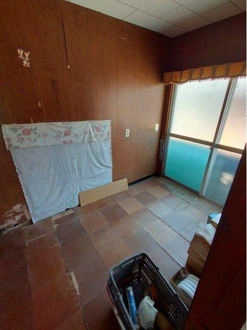 松の木町　中古戸建の内装|洋室