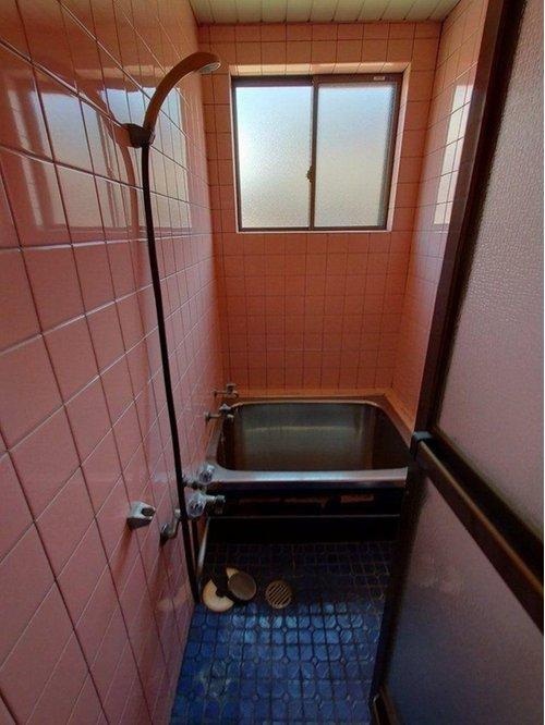 松の木町　中古戸建の浴室|浴室