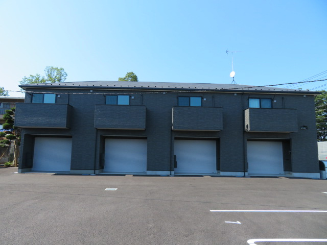 立川市一番町２丁目の倉庫の外観