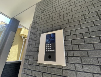 【エントランス】 | Ambition岩槻本町