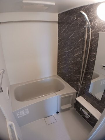 シエールⅡの浴室|日々の疲れを癒すお風呂付です