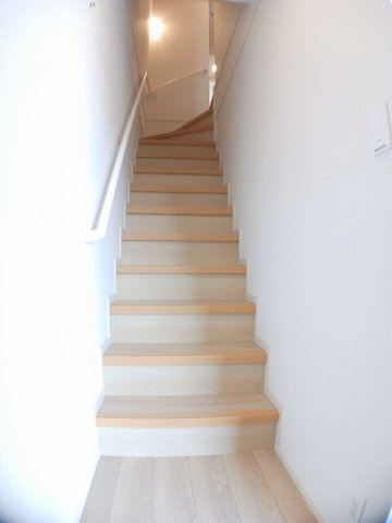 シエールⅡの玄関|きれいな内装です